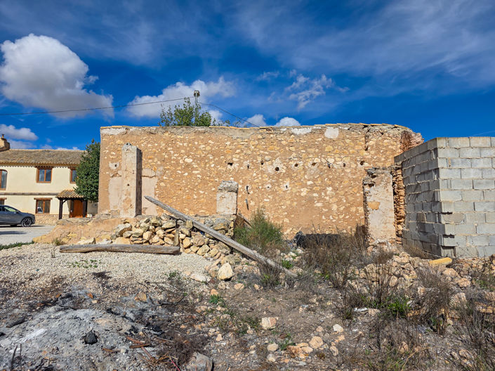 Image No.5-Country House for sale