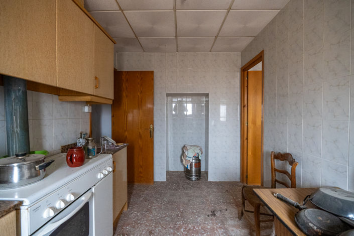 Image No.15-5 Bed Country House for sale