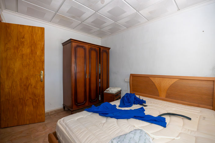 Image No.24-5 Bed Country House for sale