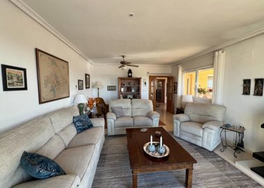 3939beautiful3bed2bathvillawithpoolbreathtaki