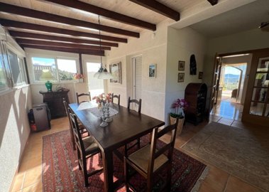 3939beautiful3bed2bathvillawithpoolbreathtaki