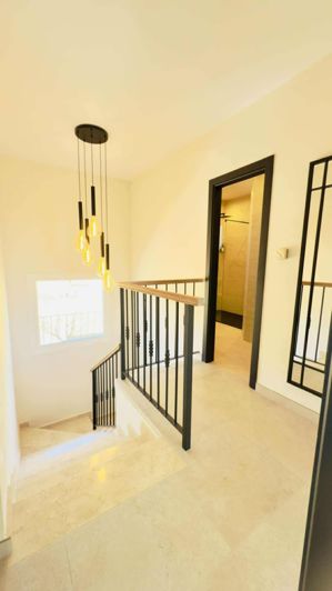 Image No.18-3 Bed Villa for sale