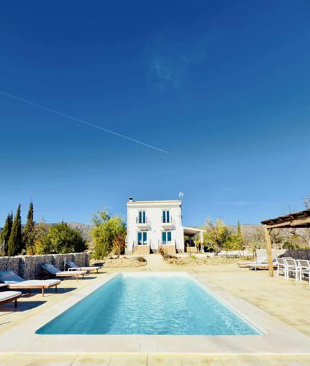 Image No.2-3 Bed Villa for sale