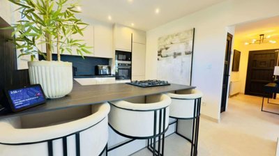 3950stunningrenovatedvilla200126143307f90e6db