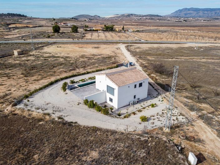 Image No.18-5 Bed Villa for sale