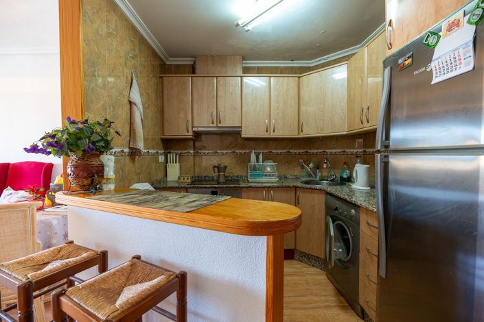 Image No.12-2 Bed Apartment for sale