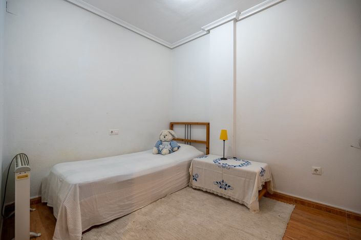 Image No.18-2 Bed Apartment for sale