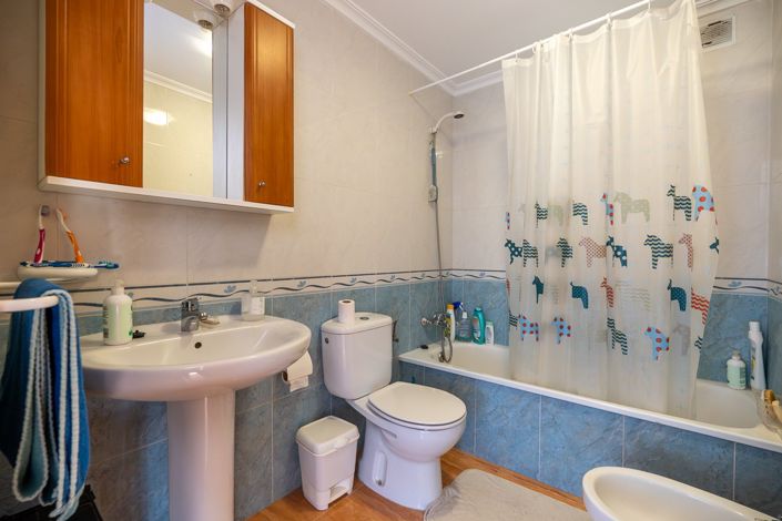 Image No.23-2 Bed Apartment for sale