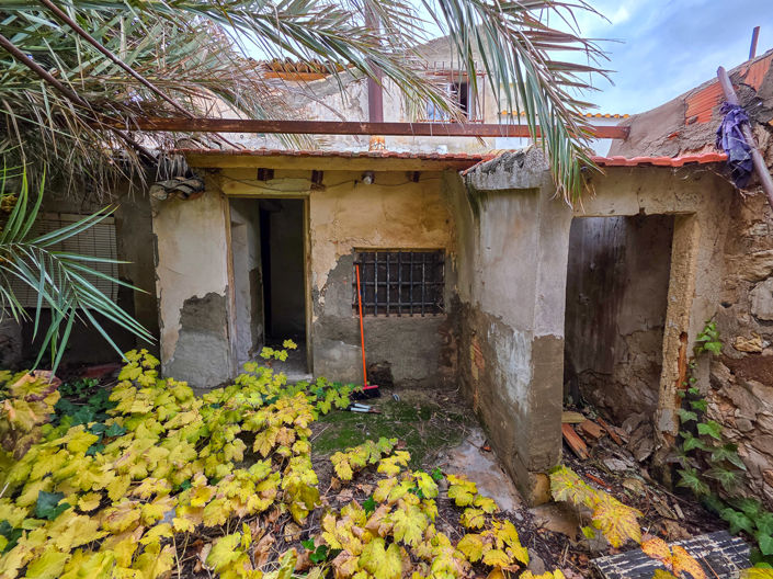 Image No.17-4 Bed Country House for sale