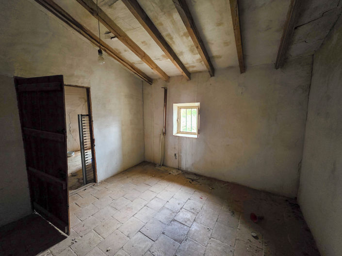 Image No.22-4 Bed Country House for sale