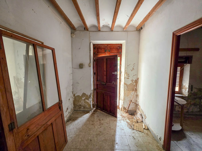 Image No.6-4 Bed Country House for sale