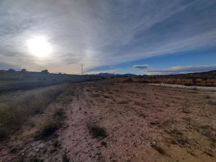 Image No.5-2 Bed Land for sale