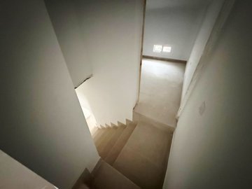 3951renovatedtwonhouseinpinoso210126125832345