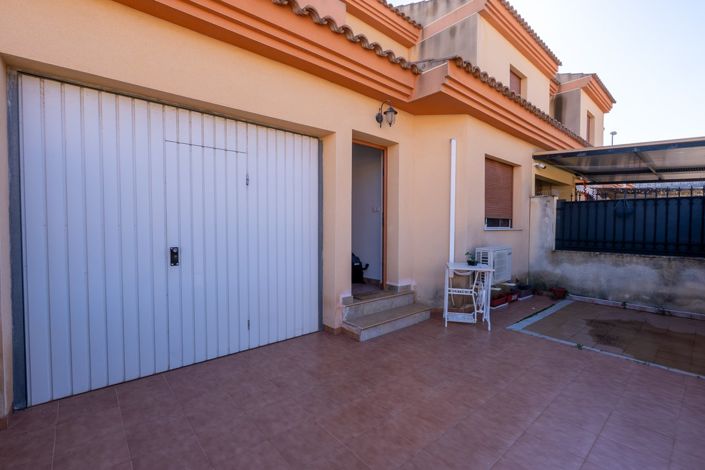 Image No.4-Maison de ville de 4 chambres à vendre à Pinoso