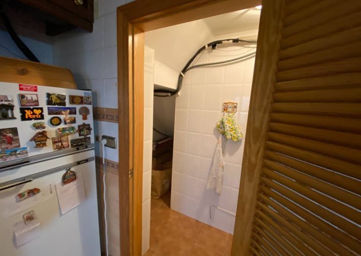 Image No.19-5 Bed Townhouse for sale