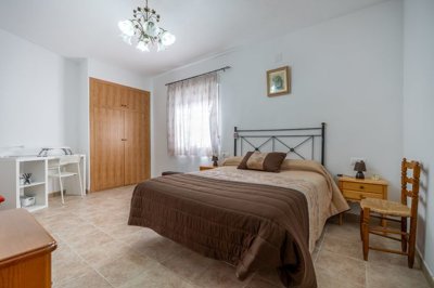 39583bedtownhouseinpinoso030226171419cf328913