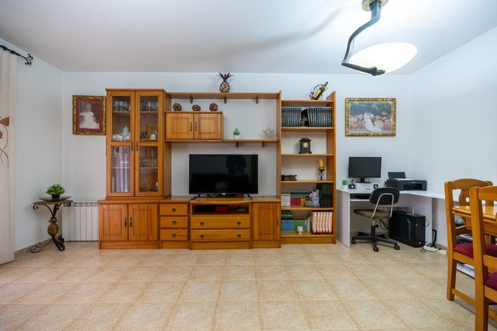 Image No.4-3 Bed Townhouse for sale