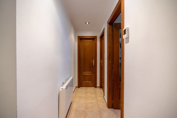 Image No.8-3 Bed Townhouse for sale