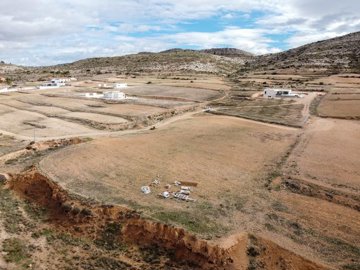 39649526m2buildingplot110226122309cf3295drone