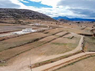 39635749m2buildingplot110226122207cf3294drone