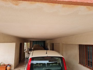 3961detachedvillaontheedgeoflassalinetaspetre