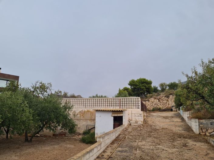 Image No.9-4 Bed Villa for sale