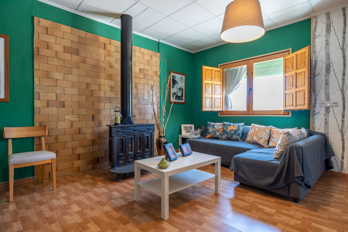 Image No.12-3 Bed Country House for sale