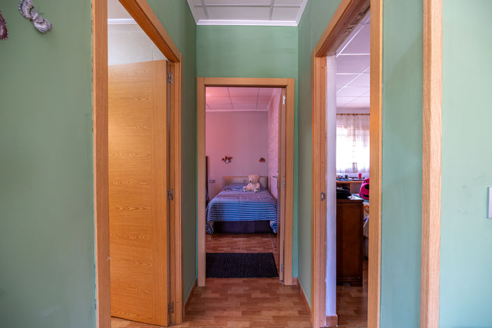 Image No.19-3 Bed Country House for sale