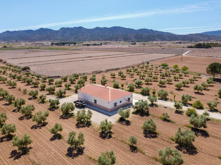 Image No.2-3 Bed Country House for sale