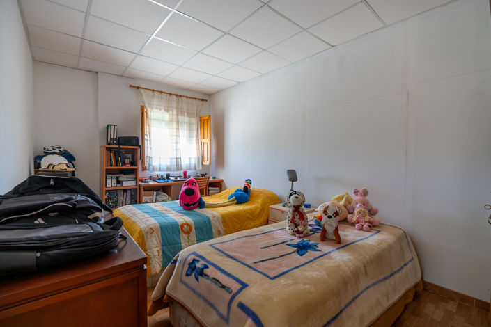 Image No.25-3 Bed Country House for sale