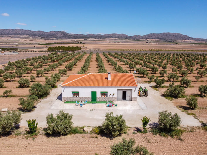 Image No.4-3 Bed Country House for sale