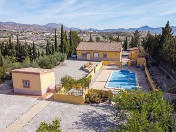 3969villacampules190226114659cf3300drone6