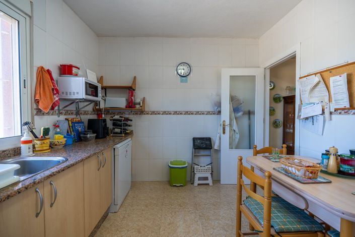 Image No.17-3 Bed Villa for sale