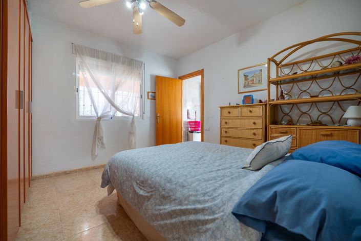 Image No.25-3 Bed Villa for sale