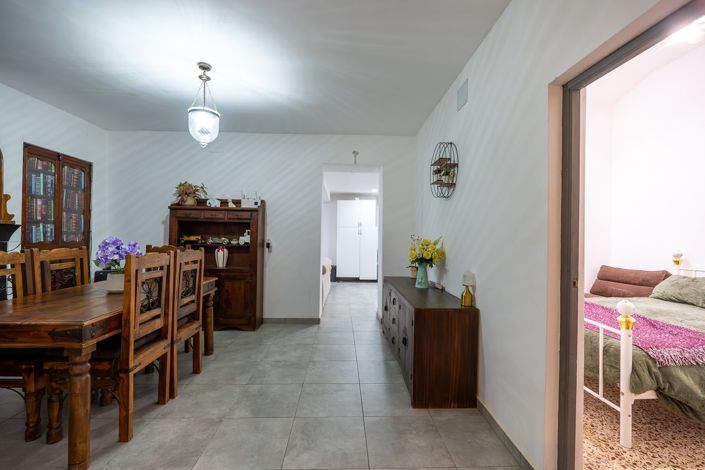 Image No.11-3 Bed Country House for sale