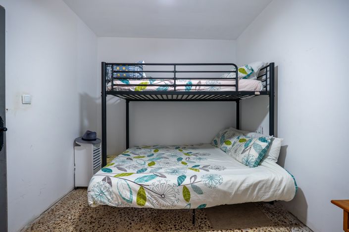 Image No.8-3 Bed Country House for sale