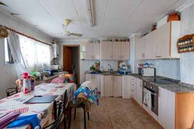 3966elmiradorcavehouse110226130459cf32961