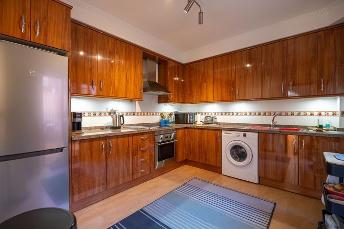 Image No.14-3 Bed Country House for sale