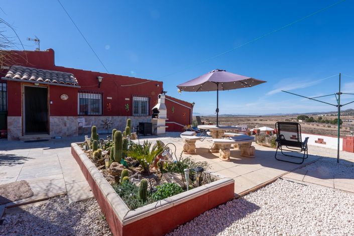 Image No.5-4 Bed Villa for sale