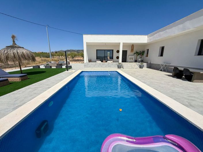 Image No.28-Villa de 3 chambres à vendre à Pinoso