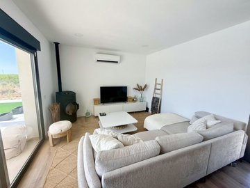 3975beautiful3bed2bathvillanearpinoso03032616