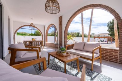 3983beautiful3bedvillawcasitaandpool180326220