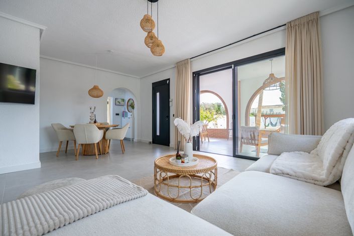 Image No.17-4 Bed Villa for sale