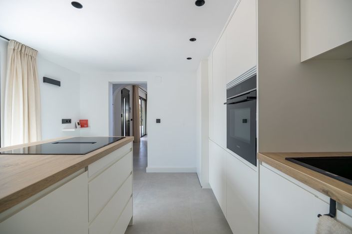 Image No.27-4 Bed Villa for sale