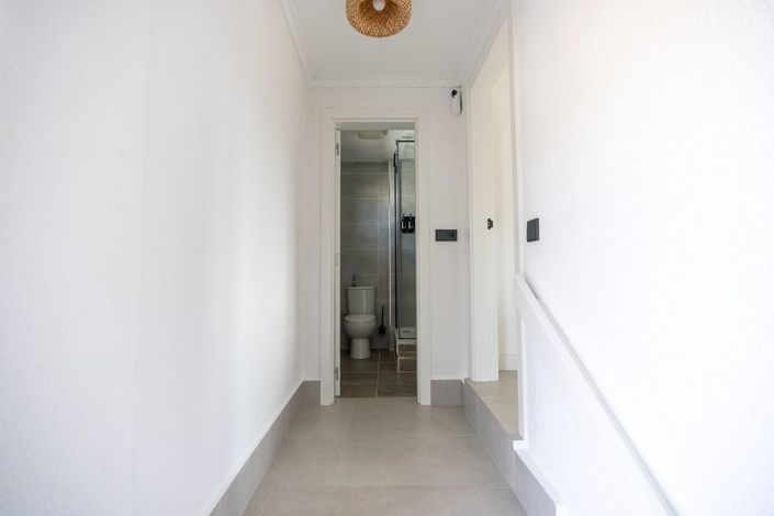 Image No.29-4 Bed Villa for sale