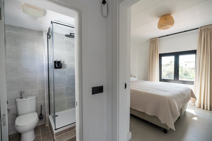 Image No.31-4 Bed Villa for sale