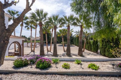 3983beautiful3bedvillawcasitaandpool180326220