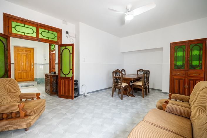 Image No.13-4 Bed Townhouse for sale