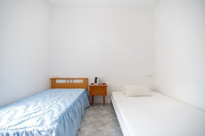 3959partlyrenovatedvillagehouse050526182849cf
