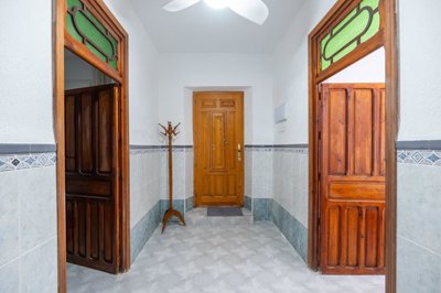 3959partlyrenovatedvillagehouse040226144426cf